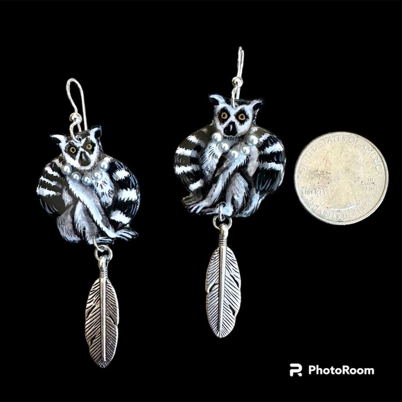 Adorable ringtail lemur earrings handpainted feather charm OOAK - Picture 2 of 2